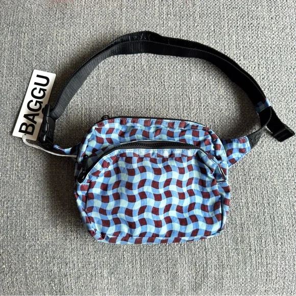 Baggu Wavy Gingham Blue Fanny Pack New - Picture 2 of 10